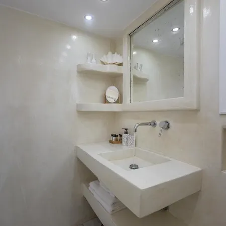 Litsa Malli Rooms Pollonia Exterior photo