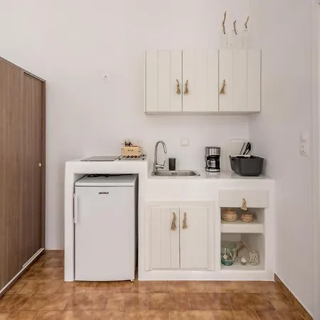 Litsa Malli Rooms Pollonia Exterior photo